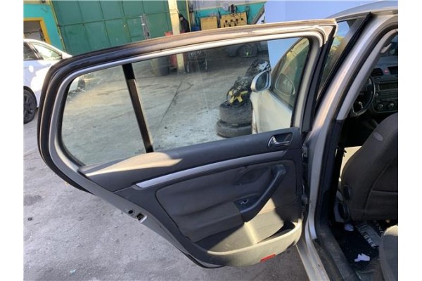 Recambio de puerta trasero izquierda para volkswagen golf v (1k1) 2.0 tdi 16v referencia OEM IAM 1K6833105J  
