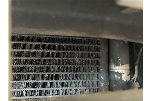 Recambio de radiador aire acondicionado para volkswagen golf v (1k1) 2.0 tdi 16v referencia OEM IAM 1K0820411AC 1K0820411AH 