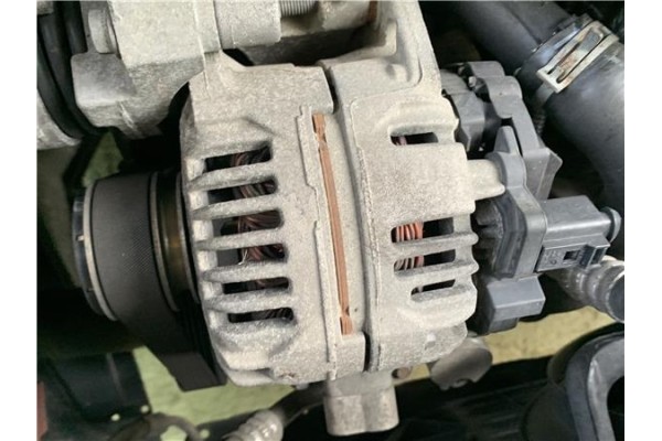 Recambio de alternador para skoda fabia (5j2) 1.4 tdi referencia OEM IAM 045903023 124325012 