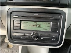Recambio de autoradio para skoda fabia (5j2) 1.4 tdi referencia OEM IAM AAO700002  