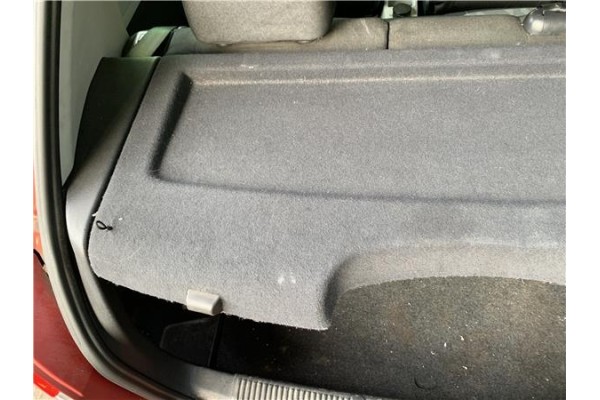 Recambio de bandeja trasero para skoda fabia (5j2) 1.4 tdi referencia OEM IAM 5J6867769A  