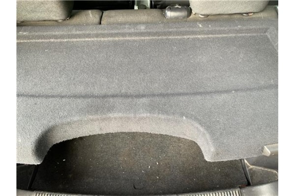 Recambio de bandeja trasero para skoda fabia (5j2) 1.4 tdi referencia OEM IAM 5J6867769A  