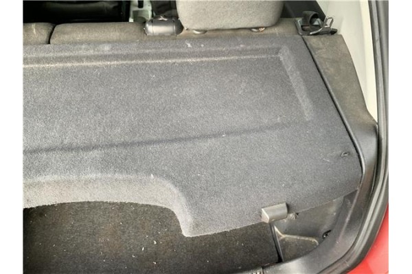 Recambio de bandeja trasero para skoda fabia (5j2) 1.4 tdi referencia OEM IAM 5J6867769A  