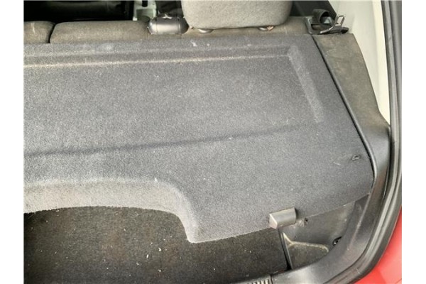 Recambio de bandeja trasero para skoda fabia (5j2) 1.4 tdi referencia OEM IAM 5J6867769A  