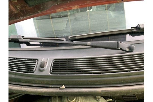 Recambio de brazo limpiaparabrisas delantero derecho para skoda fabia (5j2) 1.4 tdi referencia OEM IAM 5J1955410B 5J1955410C 