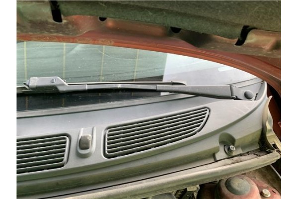 Recambio de brazo limpiaparabrisas delantero izquierdo para skoda fabia (5j2) 1.4 tdi referencia OEM IAM 5J1955409B 5J1955409C 