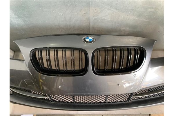 Recambio de paragolpes delantero para bmw serie 5 berlina (f10) 2.0 520d referencia OEM IAM 51117285962  