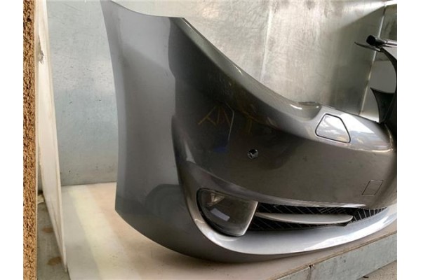 Recambio de paragolpes delantero para bmw serie 5 berlina (f10) 2.0 520d referencia OEM IAM 51117285962  