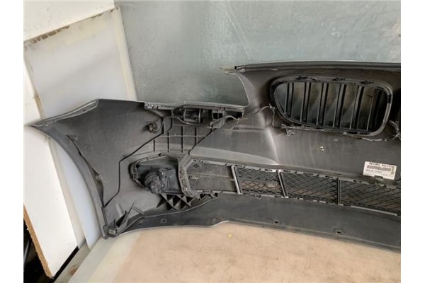 Recambio de paragolpes delantero para bmw serie 5 berlina (f10) 2.0 520d referencia OEM IAM 51117285962  