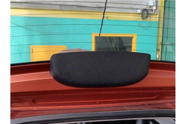 Recambio de luz central de freno para skoda fabia (5j2) 1.4 tdi referencia OEM IAM 5J6945097  