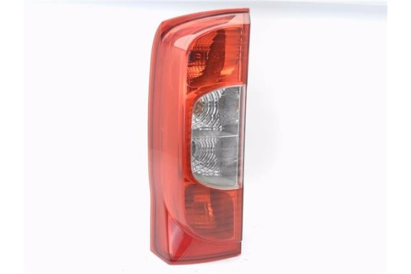 Recambio de piloto trasero izquierdo para peugeot bipper 1.4 básico referencia OEM IAM 01353206080E  