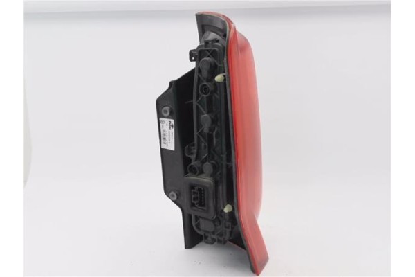 Recambio de piloto trasero izquierdo para peugeot bipper 1.4 básico referencia OEM IAM 01353206080E  