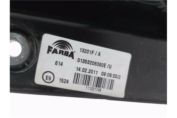 Recambio de piloto trasero izquierdo para peugeot bipper 1.4 básico referencia OEM IAM 01353206080E  