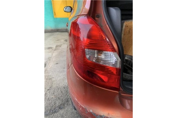 Recambio de piloto trasero izquierdo para skoda fabia (5j2) 1.4 tdi referencia OEM IAM 5J6945111  