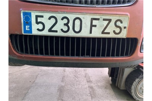 Recambio de rejilla paragolpes delantero para skoda fabia (5j2) 1.4 tdi referencia OEM IAM 5J0853677  