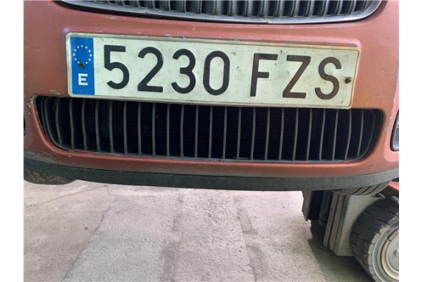 Recambio de rejilla paragolpes delantero para skoda fabia (5j2) 1.4 tdi referencia OEM IAM 5J0853677  