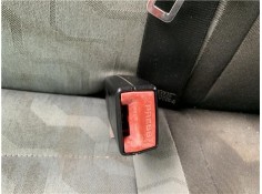 Recambio de anclaje cinturon trasero derecho para skoda fabia (5j2) 1.4 tdi referencia OEM IAM 5J6857495  