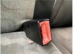 Recambio de anclaje cinturon trasero derecho para skoda fabia (5j2) 1.4 tdi referencia OEM IAM 5J6857495  