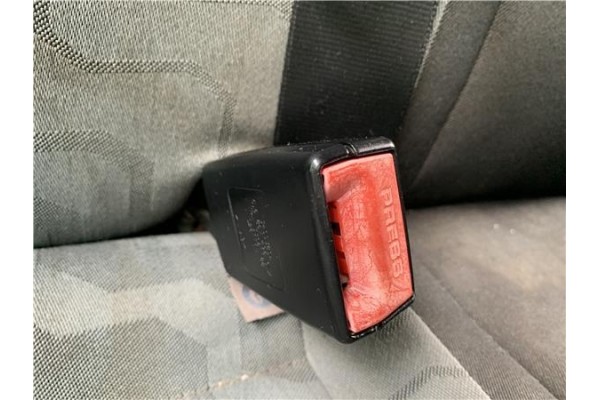 Recambio de anclaje cinturon trasero derecho para skoda fabia (5j2) 1.4 tdi referencia OEM IAM 5J6857495  