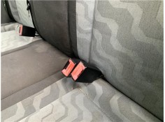 Recambio de anclaje cinturon trasero izquierdo para skoda fabia (5j2) 1.4 tdi referencia OEM IAM 5J6857488  