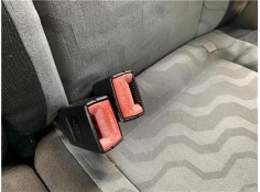 Recambio de anclaje cinturon trasero izquierdo para skoda fabia (5j2) 1.4 tdi referencia OEM IAM 5J6857488  