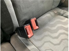 Recambio de anclaje cinturon trasero izquierdo para skoda fabia (5j2) 1.4 tdi referencia OEM IAM 5J6857488  