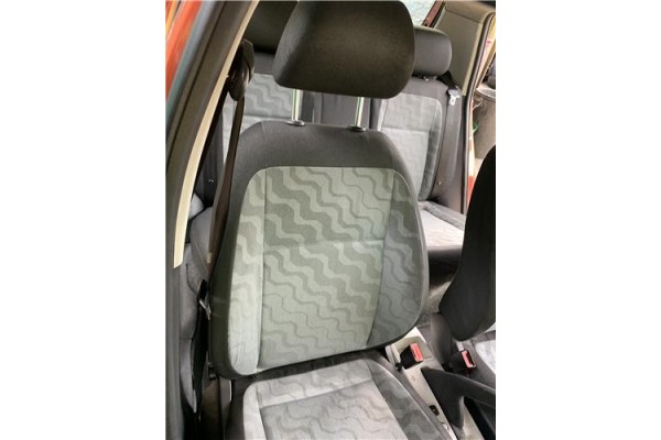 Recambio de asiento delantero derecho para skoda fabia (5j2) 1.4 tdi referencia OEM IAM 5J4881022LA  