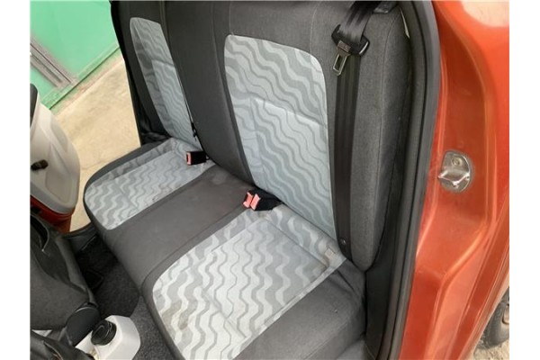 Recambio de asientos traseros para skoda fabia (5j2) 1.4 tdi referencia OEM IAM 5J0885375C  