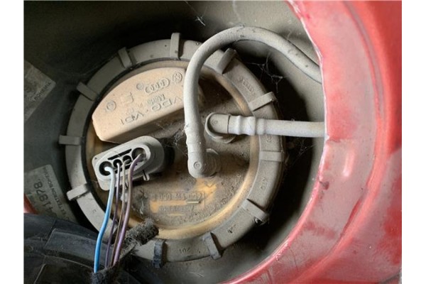 Recambio de bomba combustible para skoda fabia (5j2) 1.4 tdi referencia OEM IAM 6Q0919050D A2C53181203 