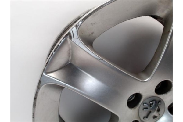 Recambio de llanta para peugeot 607 (s1) referencia OEM IAM   