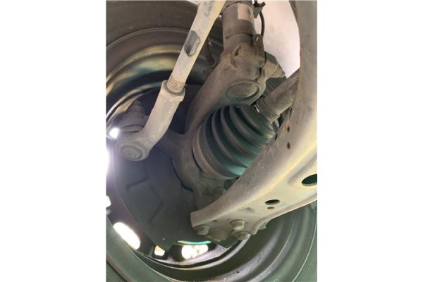 Recambio de mangueta delantero izquierda para skoda fabia (5j2) 1.4 tdi referencia OEM IAM 6Q0407255AC  