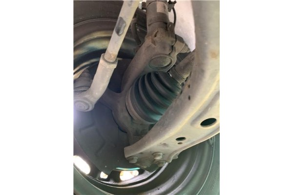 Recambio de mangueta delantero izquierda para skoda fabia (5j2) 1.4 tdi referencia OEM IAM 6Q0407255AC  