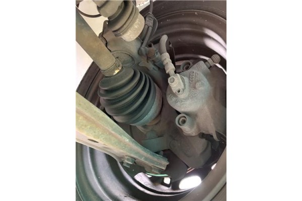 Recambio de mangueta delantero izquierda para skoda fabia (5j2) 1.4 tdi referencia OEM IAM 6Q0407255AC  