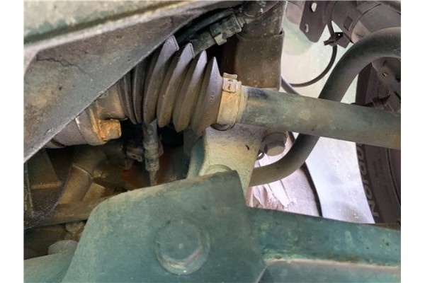 Recambio de palier delantero izquierdo para skoda fabia (5j2) 1.4 tdi referencia OEM IAM 6Q0407271DJ  