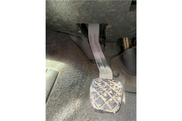 Recambio de pedal embrague para skoda fabia (5j2) 1.4 tdi referencia OEM IAM 6Q1721321C 6Q1721321C01C 