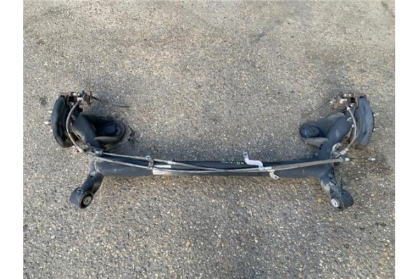 Recambio de puente trasero para kia rio (ub) 1.2 basic referencia OEM IAM 551001W610  