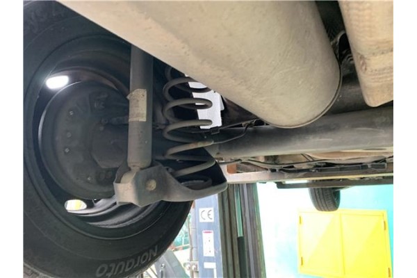 Recambio de puente trasero para skoda fabia (5j2) 1.4 tdi referencia OEM IAM 6Q0500051BB  