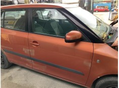 Recambio de puerta delantero derecha para skoda fabia (5j2) 1.4 tdi referencia OEM IAM 5J6831056  
