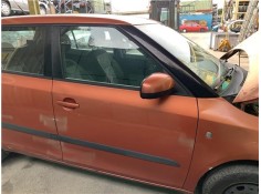 Recambio de puerta delantero derecha para skoda fabia (5j2) 1.4 tdi referencia OEM IAM 5J6831056  