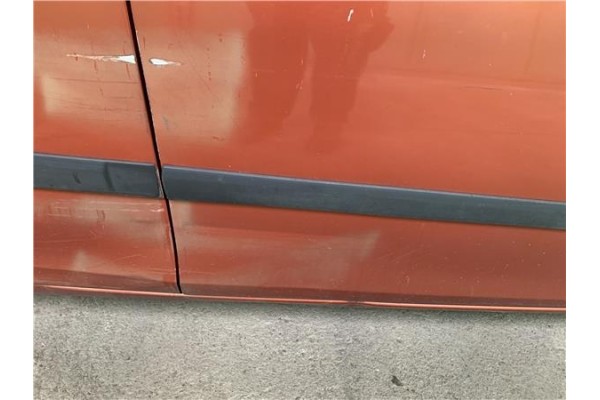 Recambio de puerta delantero derecha para skoda fabia (5j2) 1.4 tdi referencia OEM IAM 5J6831056  