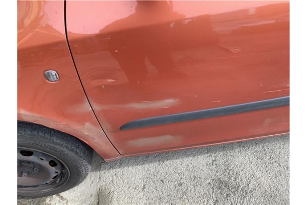 Recambio de puerta delantero izquierda para skoda fabia (5j2) 1.4 tdi referencia OEM IAM 5J6831055  