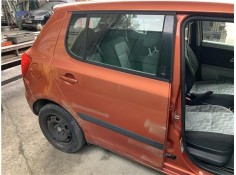 Recambio de puerta trasero derecha para skoda fabia (5j2) 1.4 tdi referencia OEM IAM 5J6833056  