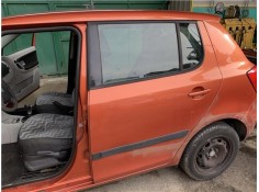 Recambio de puerta trasero izquierda para skoda fabia (5j2) 1.4 tdi referencia OEM IAM 5J6833055  
