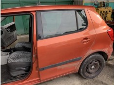 Recambio de puerta trasero izquierda para skoda fabia (5j2) 1.4 tdi referencia OEM IAM 5J6833055  