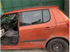 Recambio de puerta trasero izquierda para skoda fabia (5j2) 1.4 tdi referencia OEM IAM 5J6833055  