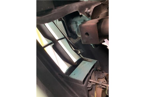 Recambio de refuerzo paragolpes para skoda fabia (5j2) 1.4 tdi referencia OEM IAM 5J0807109B  