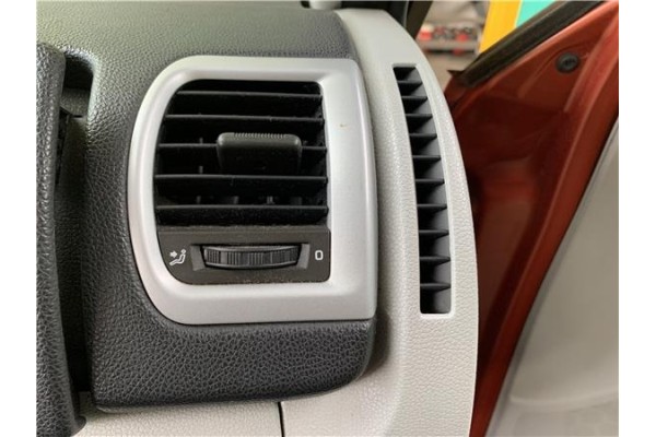 Recambio de rejilla entrada de aire para skoda fabia (5j2) 1.4 tdi referencia OEM IAM 5J0819702C 5J0820951C9B9 