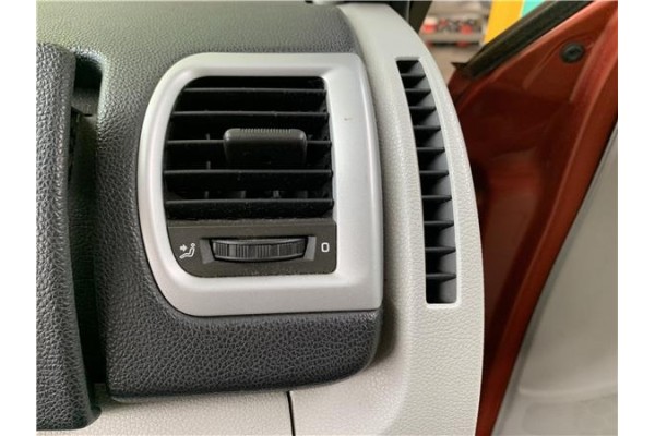 Recambio de rejilla entrada de aire para skoda fabia (5j2) 1.4 tdi referencia OEM IAM 5J0819702C 5J0820951C9B9 