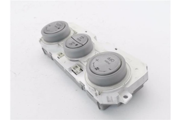 Recambio de mandos calefaccion / a.a. para mazda 6 berlina (gg) 2.0 referencia OEM IAM E0002D  