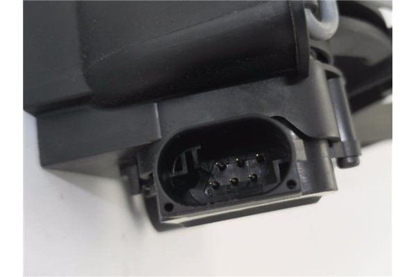 Recambio de pedal acelerador para mercedes-benz clase a (bm 169) 1.5 a 150 (169.031) referencia OEM IAM A1693000104  